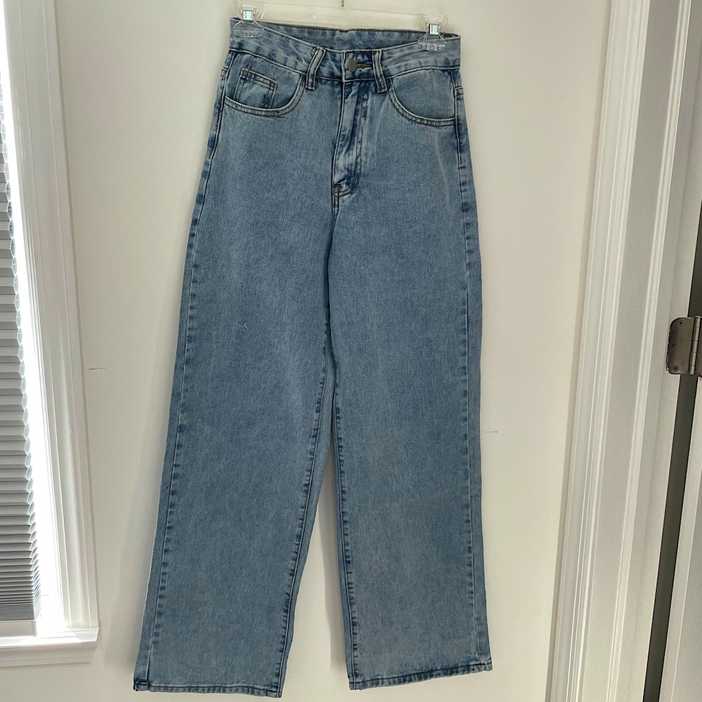 💙 NWT SHEIN ACID WASH STRAIGHT LEG JEANS 💙